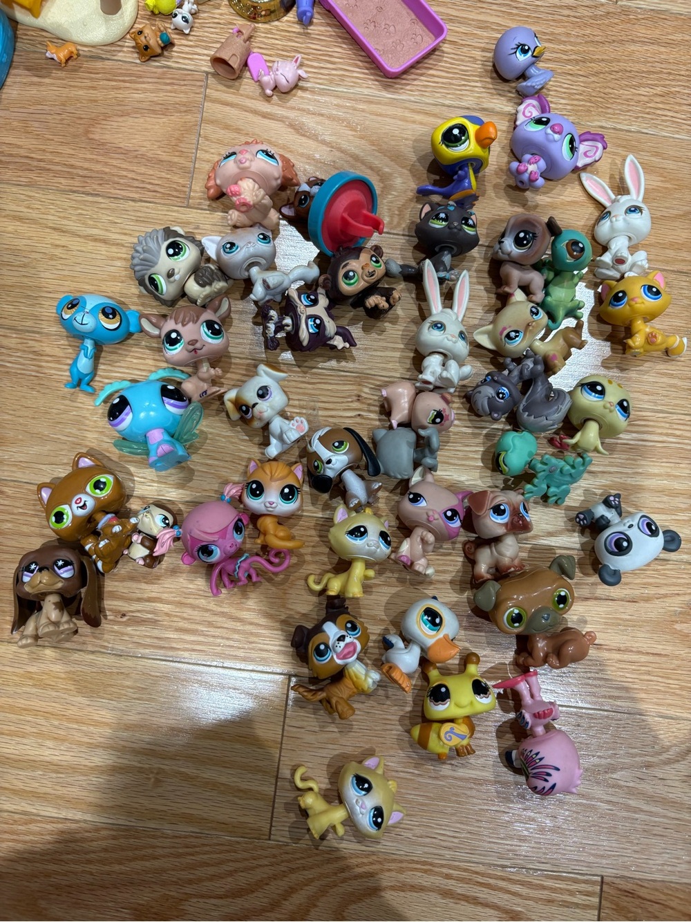 Littlest Pet Shop Assorted Small Pets Toy Set - Multi-Color - Picture 4 of 4